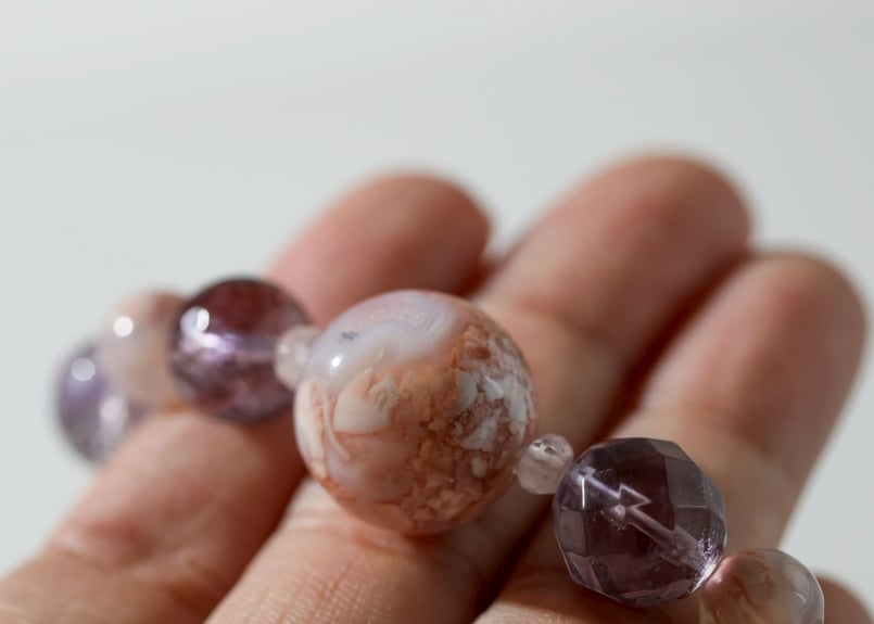 蔵王権現様の御魂入り】チェリーブロッサムアゲートとローズクォーツ