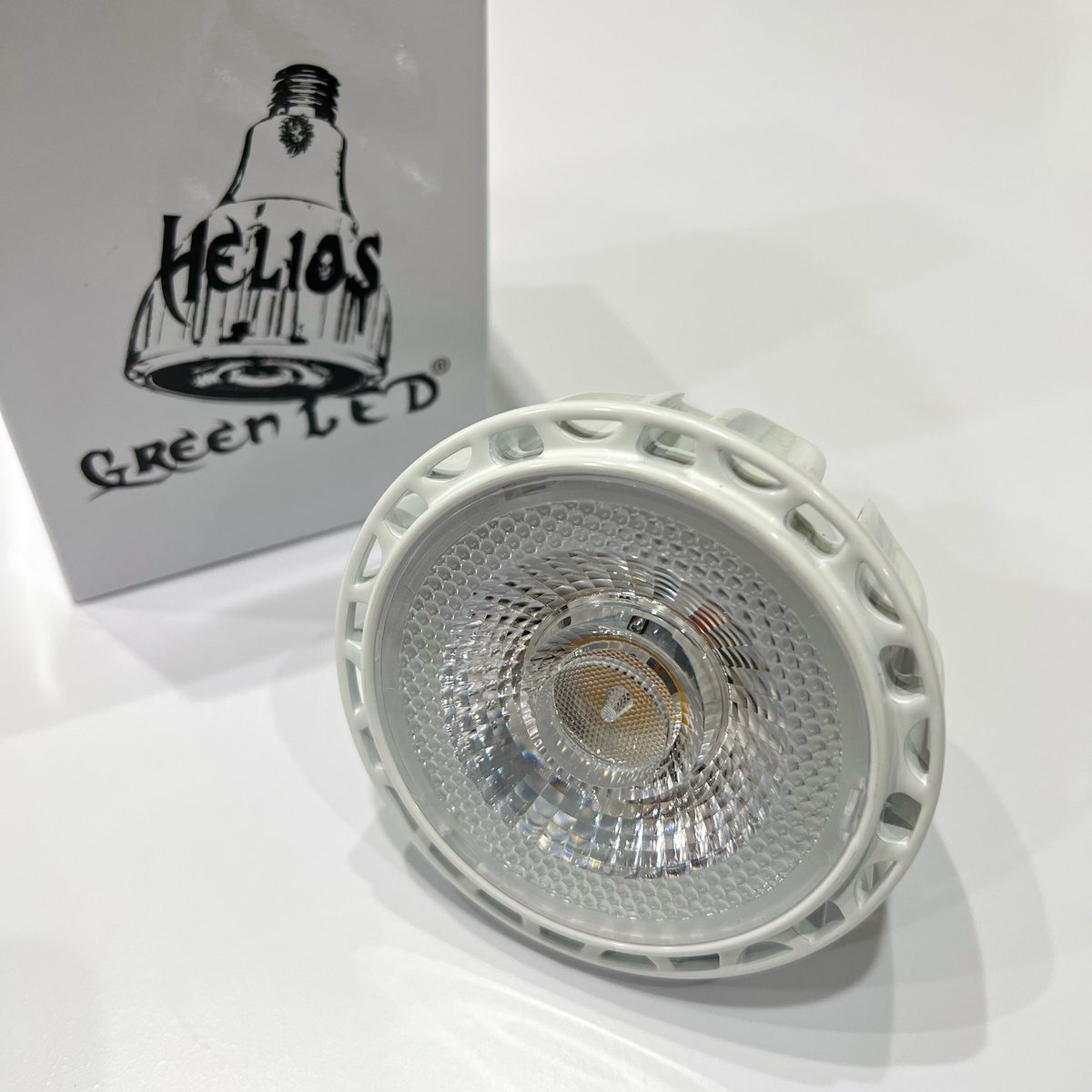 Helios Green LED JP-HG24 24W E26 2個セット ◇ Helios Green LED HG24 ／ 超高輝度植物育成ライト × 2個Set