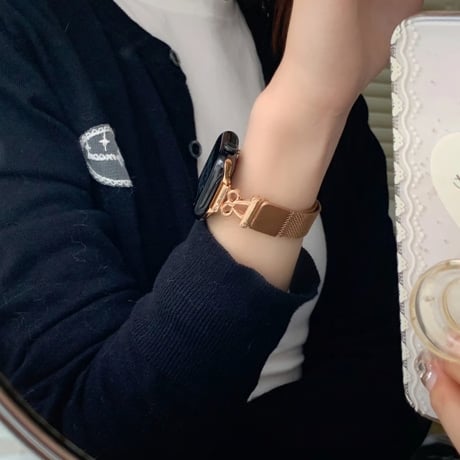 「V742」アップルウォッチ バンド 女性 蒸れない apple watch マグネット バンド かわいい