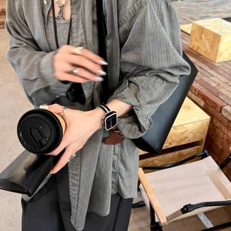 「V632」アップルウォッチ バンド エナメル apple watch バングル 女性 おしゃれ