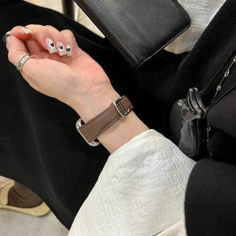 「V584」アップル ウォッチ バンド 女性 dバックル apple watch 革 バンド 高級