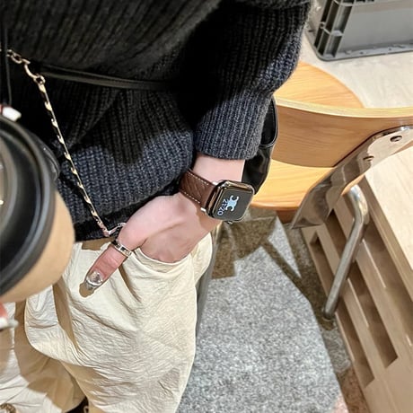 「V586」apple watch 革 バンド 高級 アップル ウォッチ バンド マグネット 男女兼用