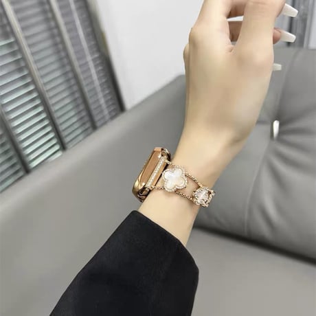 「V025」四つ葉のクローバー Apple Watchバンド  女性 人気 チェーン ベルト