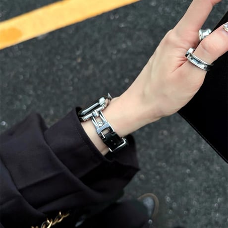 「V683」apple watch バンド おしゃれ 革 アップル ウォッチ バンド レディース