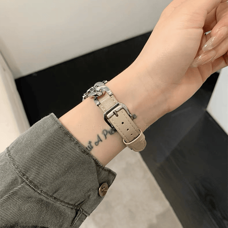 「V466」アップル ウォッチ バンド 女性 おしゃれ apple watch バンド 蒸れ ない