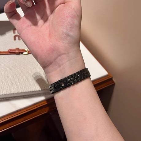 「V732」アップルウォッチバンド ステンレス おしゃれ apple watch s10/s11 バンド おすすめ