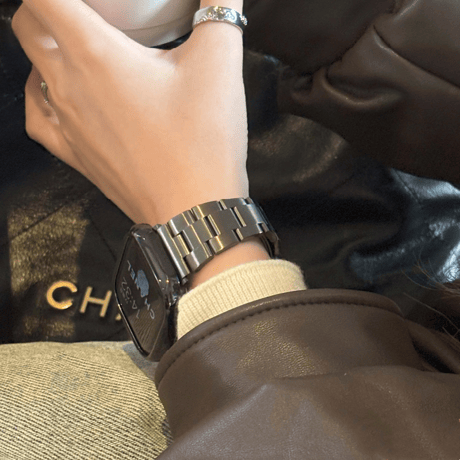 「V648」アップル ウォッチ バンド 女性 人気 apple watchバンド+カバー 2点セット