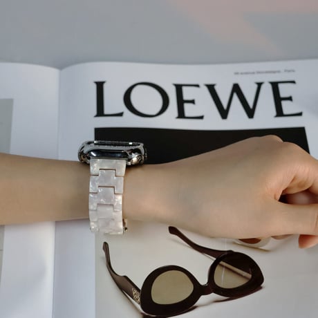 「V245」樹脂 アップルウォッチバンド シェル風 おしゃれ 軽量 apple watchカバー付き 男女兼用