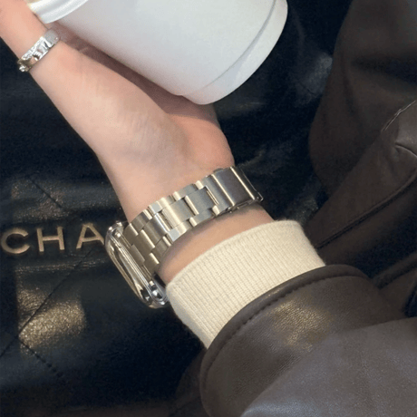 「V648」アップル ウォッチ バンド 女性 人気 apple watchバンド+カバー 2点セット