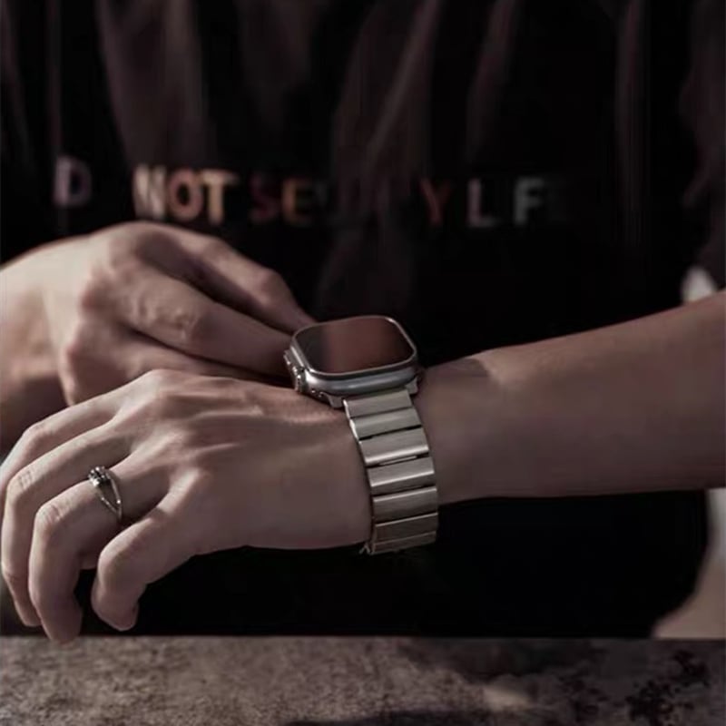 Apple しぶく Watch Series 44 45 46用バンド チタン製 