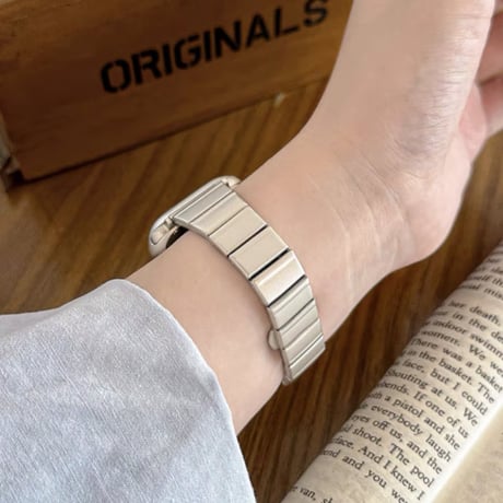 「V695」アップル ウォッチ バンド 42mm 46mm apple watch ステンレス バンド 女性 おしゃれ