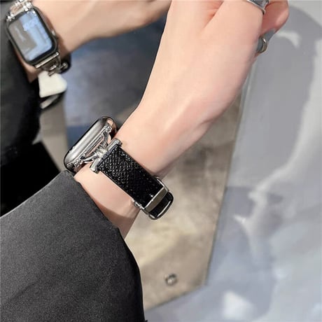 「V311」apple watch 革 バンド 高級 dバックル アップル ウォッチ バンド 女性 おしゃれ