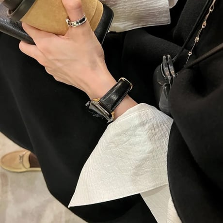 「V584」アップル ウォッチ バンド 女性 dバックル apple watch 革 バンド 高級