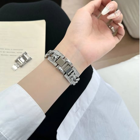 「V638」アップル ウォッチ バンド 女性 キラキラ apple watch バンド かわいい チェーン