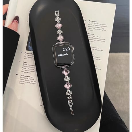 「V718」四葉のクローバー apple watchバンド 女性 アップル ウォッチ バンド ブレスレット