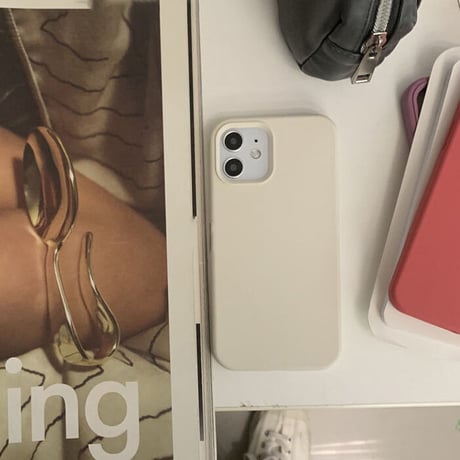 「V296」液体シリコン iphone14/13pro ケース シンプル 白 iphone12/11 カバー 男女兼用