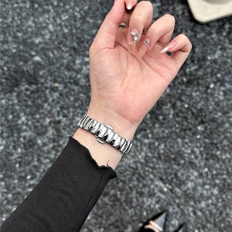 「V616」アップル ウォッチ バンド 女性 おしゃれ apple watch ステンレス バンド かっこいい