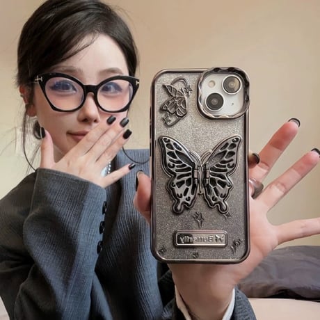 「V600」キラキラ シート付き iphone ケース 蝶々 iphone15/14 ケース 透明 可愛い