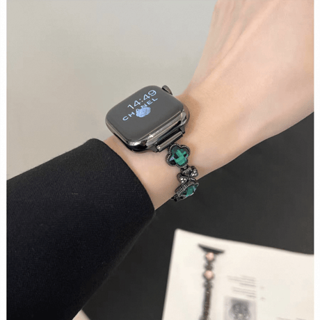 「V718」四葉のクローバー apple watchバンド 女性 アップル ウォッチ バンド ブレスレット