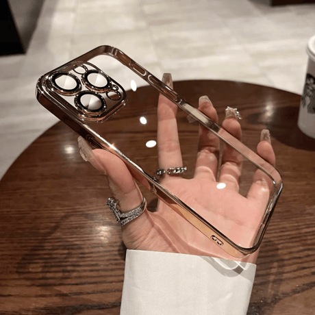 「V135」透明 iphone17/air/16/16pro ケース カメラフィルム付き iphone15pro ハードケース メタリック風 おしゃれ