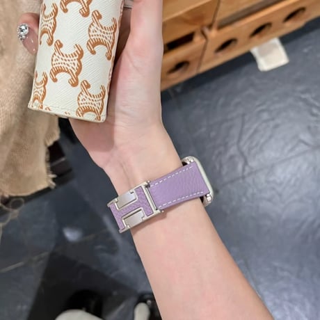 「V706」アップルウォッチバンド マグネット 42mm/46mm apple watch 革 バンド 高級
