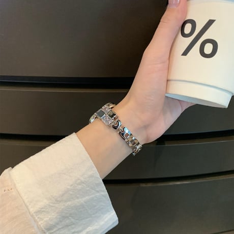 「V658」レディース アップル ウォッチ バンド ジルコン apple watchバンド 可愛い