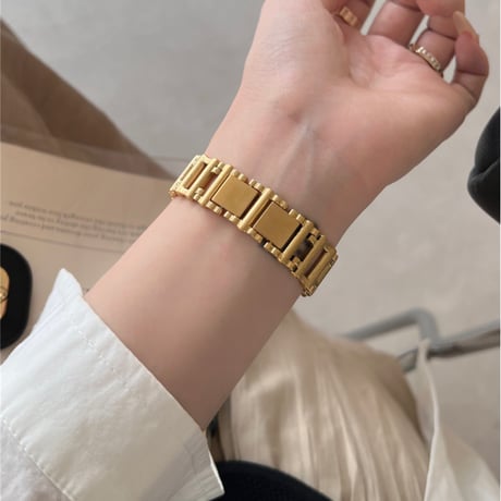 「V652」アップル ウォッチ バンド 女性 おしゃれ apple watchバンド 蒸れない おすすめ