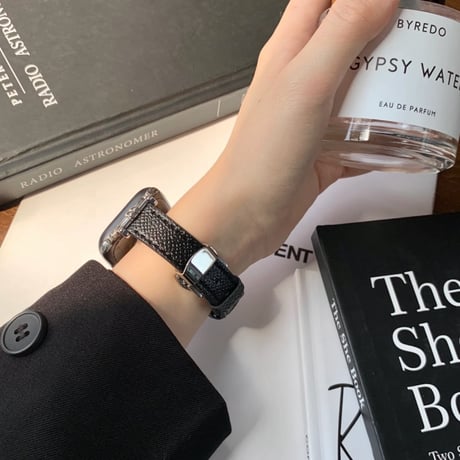 「V311」apple watch 革 バンド 高級 dバックル アップル ウォッチ バンド 女性 おしゃれ