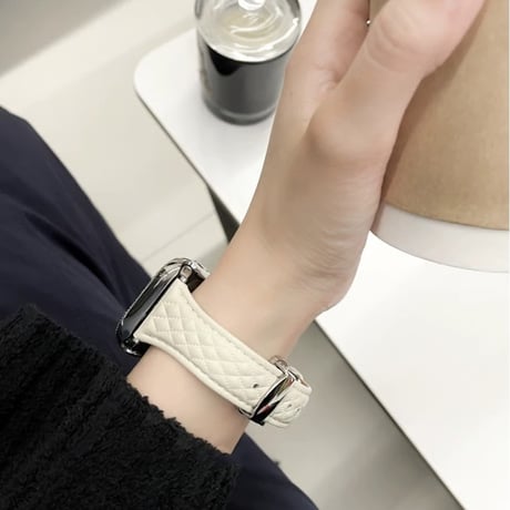 「V690」d バックル アップル ウォッチ バンド 女性 おしゃれ apple watch レザー バンド 「保護カバー付き」