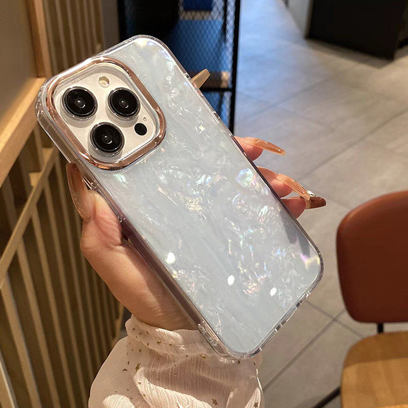 iPhone15 用ケース鏡として使えるリング付き キラキラ かわいい