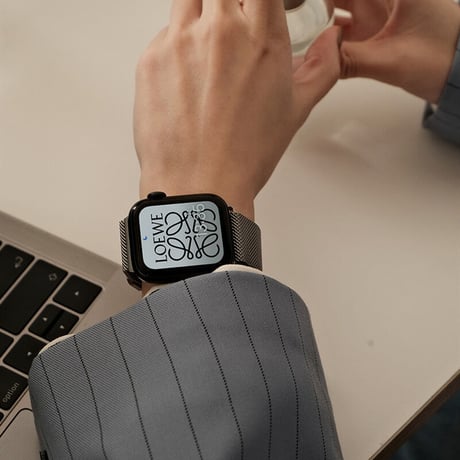 「V491」アップル ウォッチ バンド 蒸れ ない apple watch ステンレスバンド ＋カバー2点セット