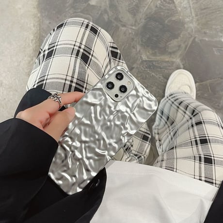 「V143」iphone14proケース シワ 韓国 人気 iphone14/13 ソフトケース 軽量 オシャレ