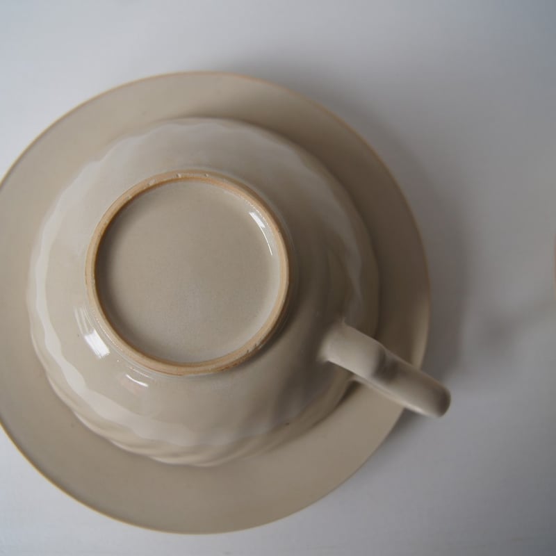 安齋新・厚子/乳香色釉ねじりティーC＆S | HAKUTO