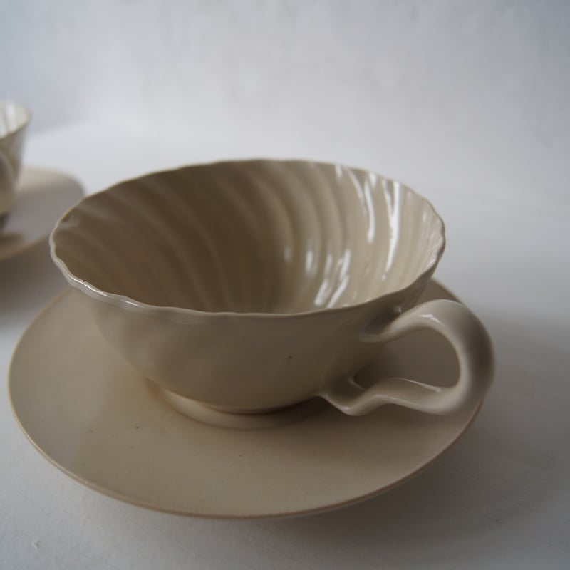 安齋新・厚子/乳香色釉ねじりティーC＆S | HAKUTO