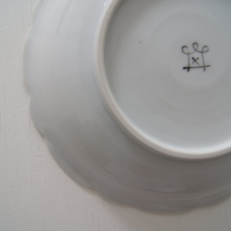 粉彩花文皿 作家 増山文 輪花絵皿 6寸 桃花輪花｜作家もののうつわ通販 四季