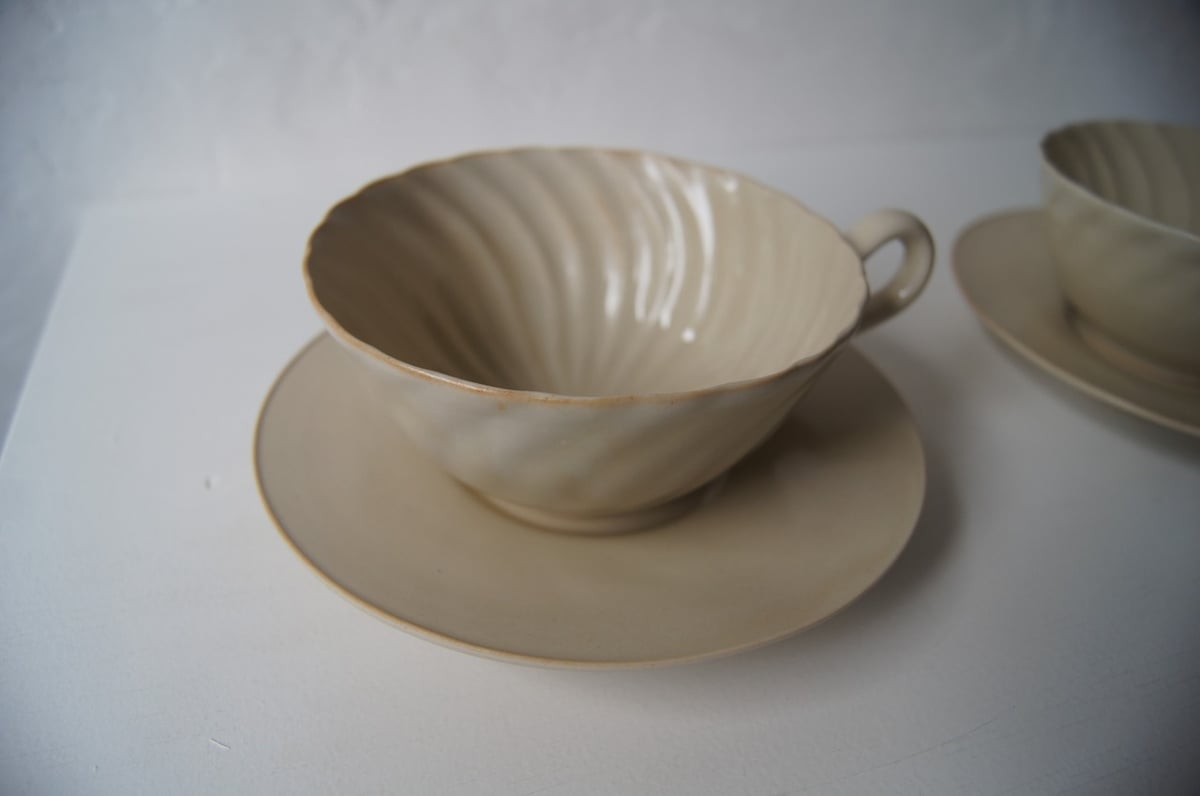 安齋新・厚子/乳香色釉ねじりティーC＆S | HAKUTO