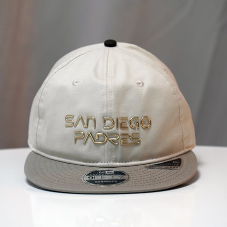 NEW ERA・ニューエラ RC 9FIFTY Flat Visor HAJIME SORAYAMA TPUロゴ サンディエゴ･パドレス アイボリー/ペブル