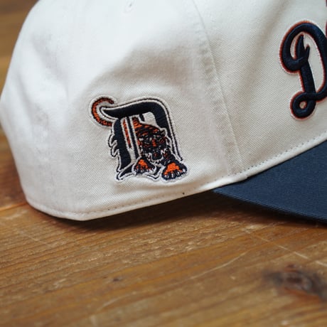 47BRAND デトロイトタイガース フォーティーセブン キャップ ’47 MLB タイガース キャップ Double Header Script Shot Hitch ホワイト ネイビー