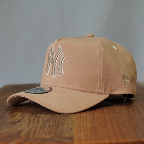 NEW ERA・ニューエラ　9FORTY A-Frame Pancakes ニューヨーク・ヤンキース タン