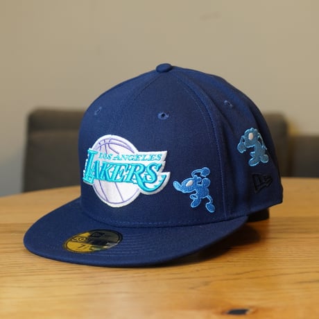 NEW ERA・ニューエラ　59FIFTY COIN PARKING DELIVERY ロサンゼルス・レイカーズ ライトネイビー 13526964