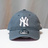 NEW ERA・ニューエラ 9TWENTY Boa Fleece ボアフリース（ブラウン） |