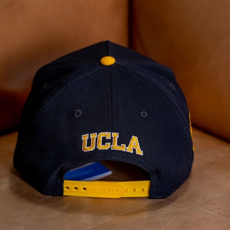 NEW ERA・ニューエラ　 9FORTY A-Frame UCLA Bruins ブルーインズ　ネイビー × メリットゴールド スノーホワイト Aゴールドバイザー