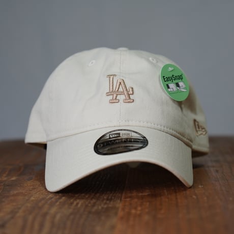 NEW ERA・ニューエラ　9TWENTY Khaki Sweat Band ロサンゼルス・ドジャース アイボリー カーキスウェットバンド