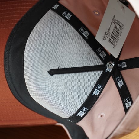 NEW ERA・ニューエラ 9FORTY A-Frame Mocha Mousse サンディエゴ・パドレス ダーティーローズ/ウェットバーク