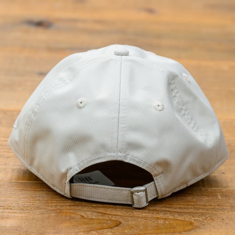 NEW ERA・ニューエラ　9THIRTY リップストップキャップ （ホワイト）