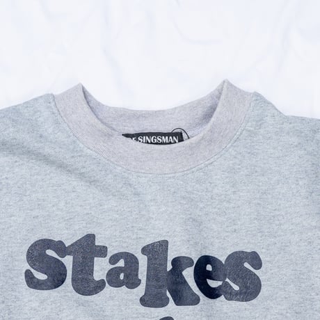 【DE SINGSMANシリーズ】第二弾　"stakes is high"　12inchタイトル　Reタイポグラフィック　スウェット（GRAY）