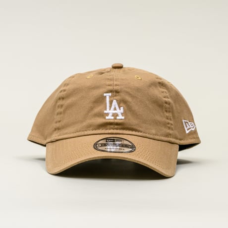 NEW ERA・ニューエラ　9TWENTY MLBフラットエンブロイダリー ロサンゼルス・ドジャース ミニロゴ（カーキ） 大谷翔平