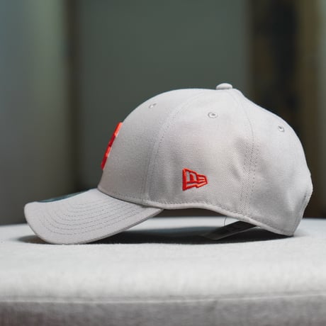 NEW ERA・ニューエラ　9FORTY MLB Woven Label ボストン・レッドソックス グレー
