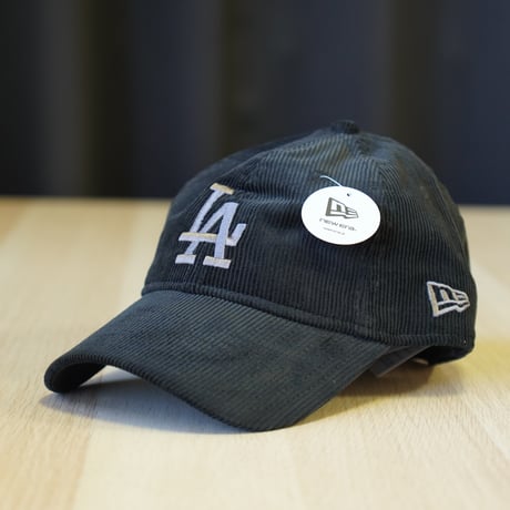 NEW ERA・ニューエラ 9TWENTY Corduroy コーデュロイ ロサンゼルス・ドジャース ブラック