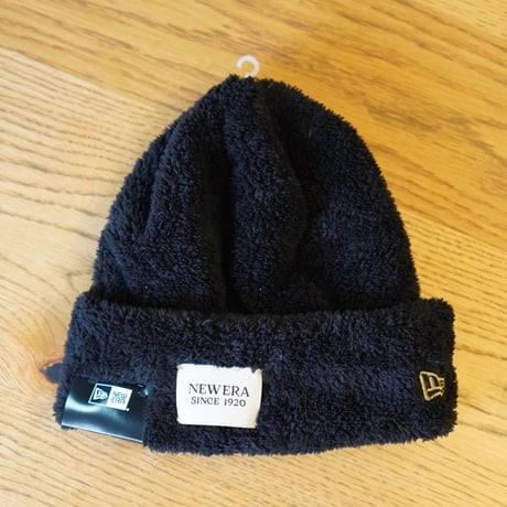 NEWERA・ニューエラ ベーシック カフニット Mink Fleece ウーブンパッチ ブラック 14312163